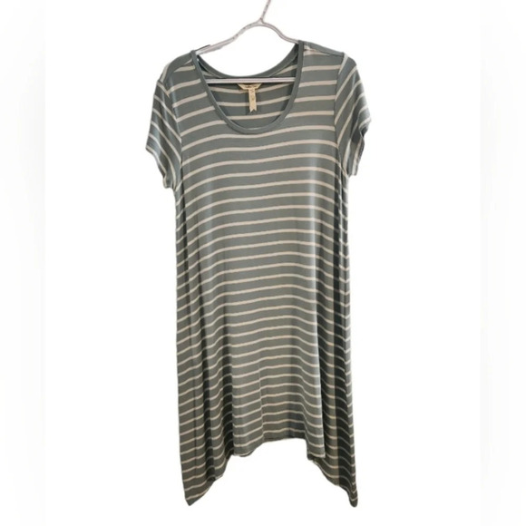 Matilda Jane A symmetrical midi jade striped oversized tshirt dress size small - Picture 2 of 9
